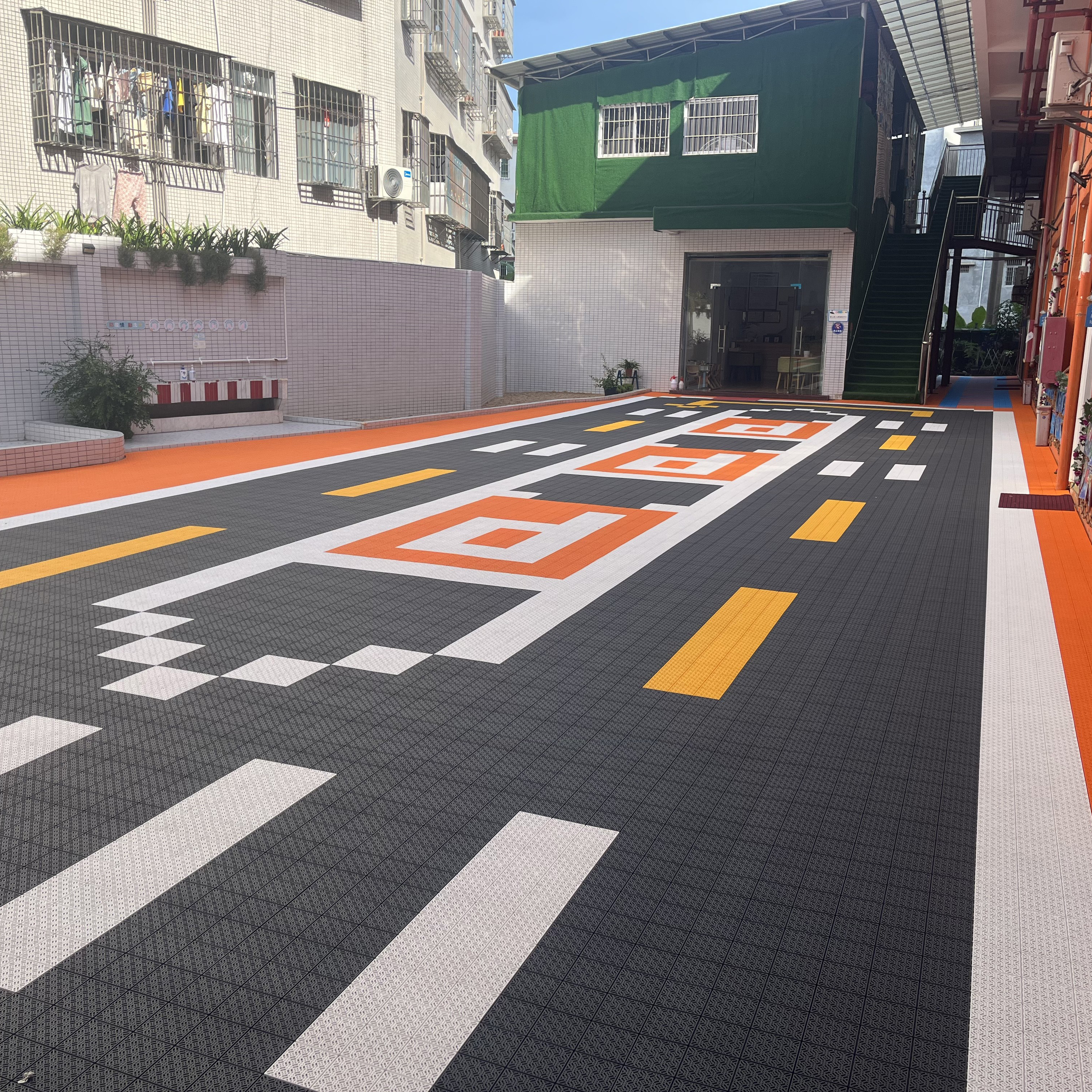 OEM Customized Indoor/Outdoor  - Outdoor Sport Court Flooring 评论和价格